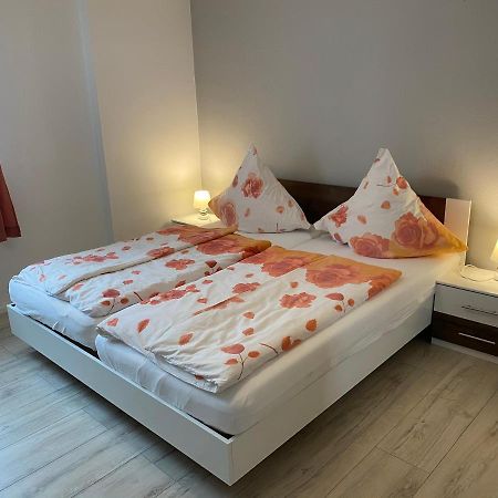 Hotel Slavia Betzdorf Ngoại thất bức ảnh