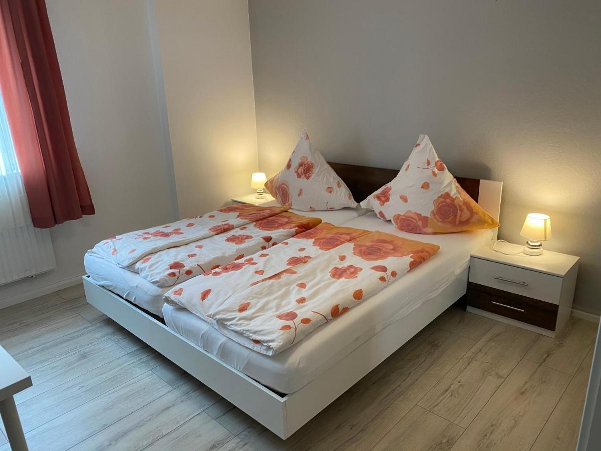 Hotel Slavia Betzdorf Ngoại thất bức ảnh